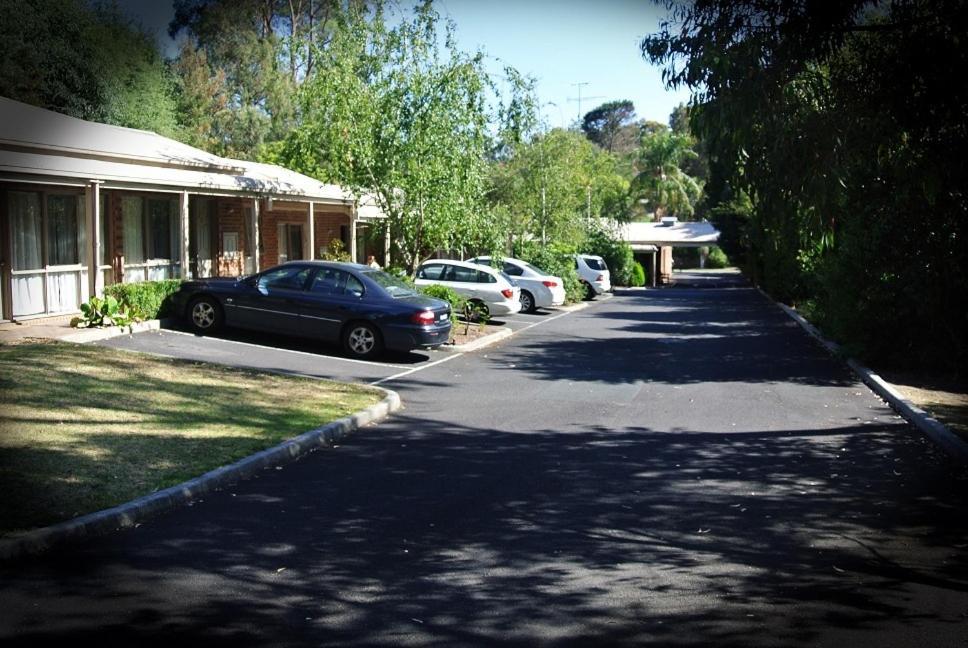 Eltham Motor Inn Melbourne Eksteriør bilde